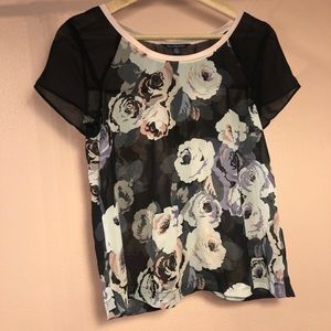 American Eagle floral top